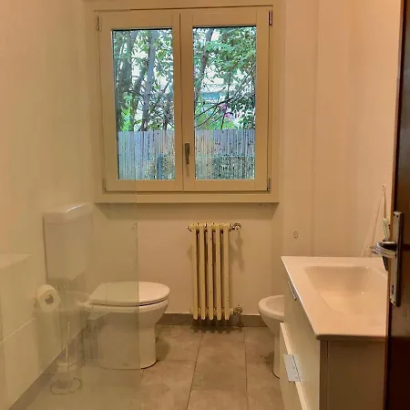 Indipendent Next To The Sea * Forte dei Marmi