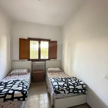 Indipendent Next To The Sea Villa